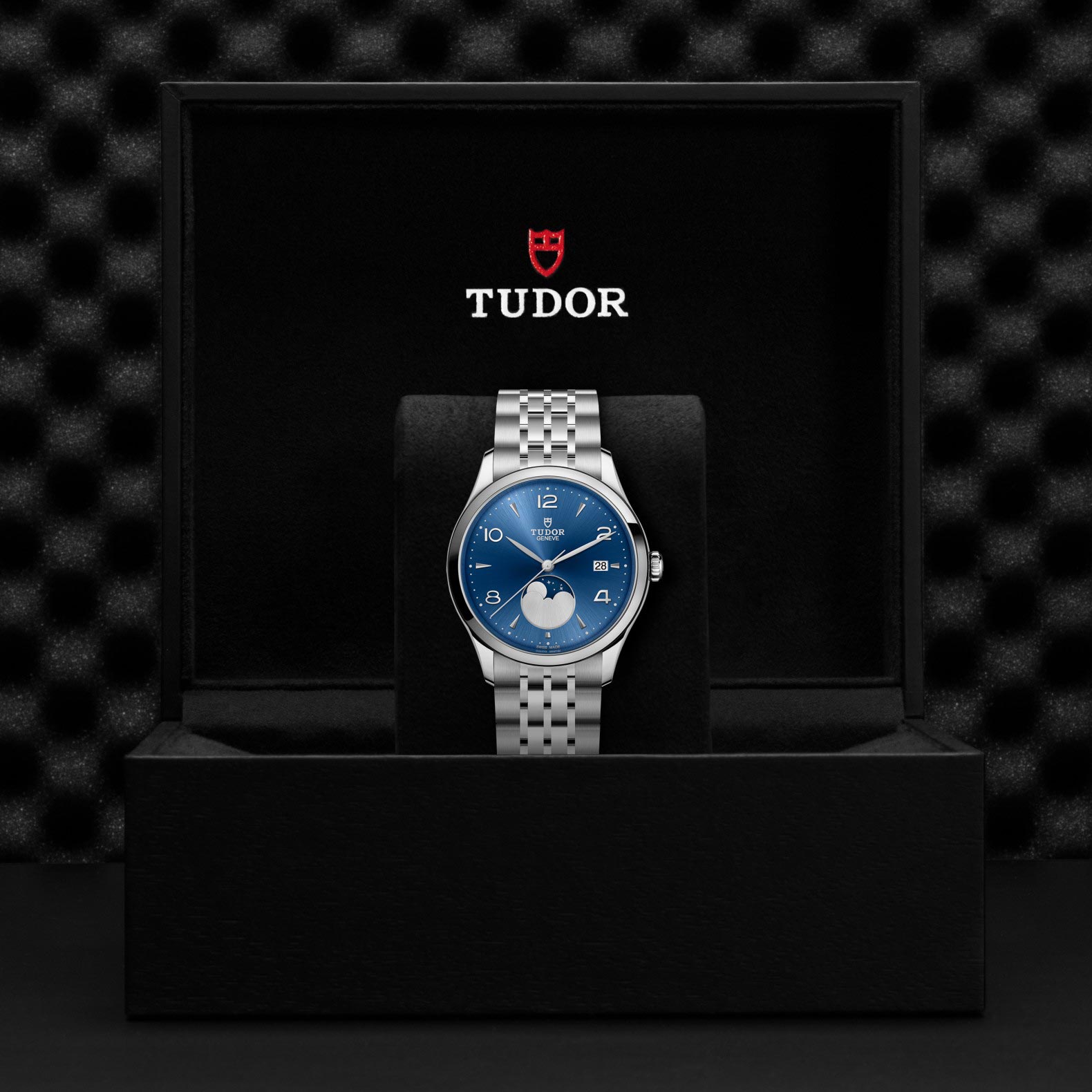 https://raffijewellers.com/wp-content/themes/raffi/tudor/assets/model/tudor_watch_assets_presentation_box/M91560-0002.jpg
