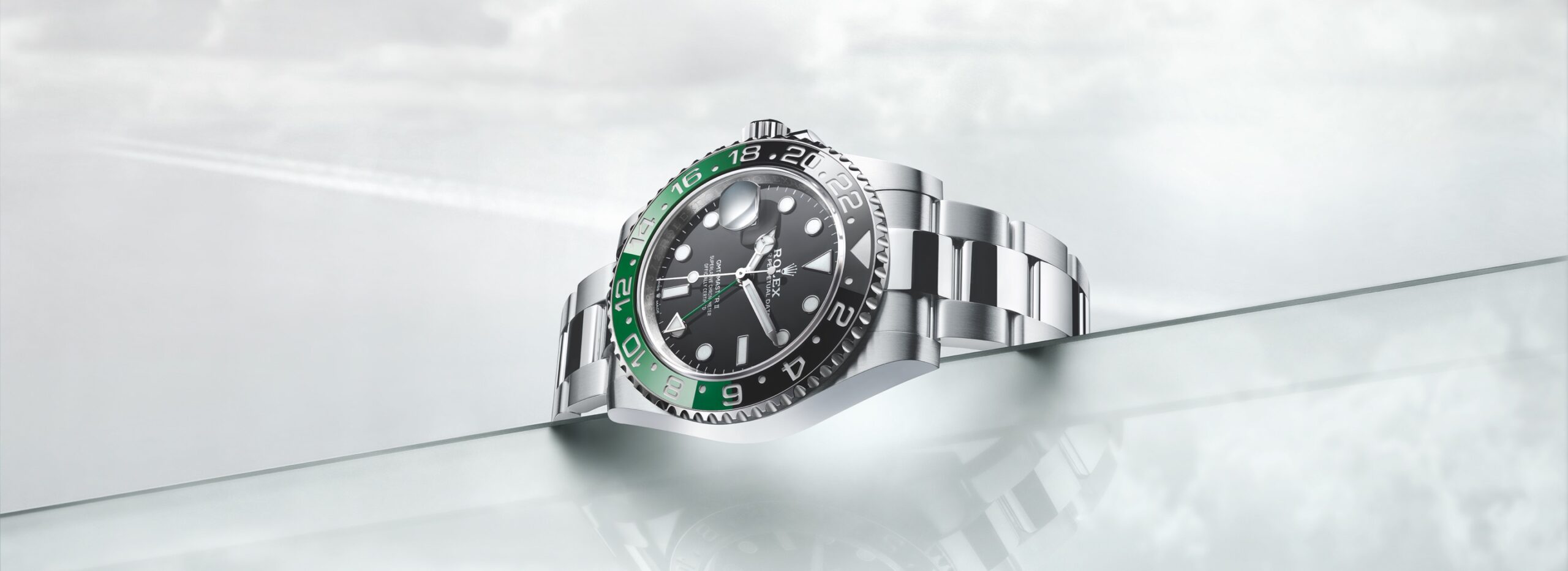 rolex-gmt-master-II-m126720vtnr-0001_2201jva_002_xl-landscape-scaled-1