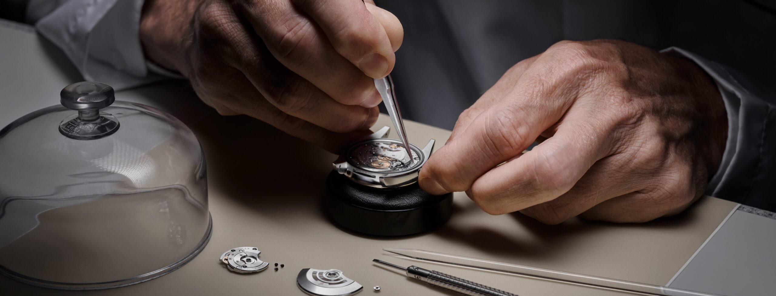 rolex-servicing-procedure-sav_1910dh_005-landscape-scaled-1