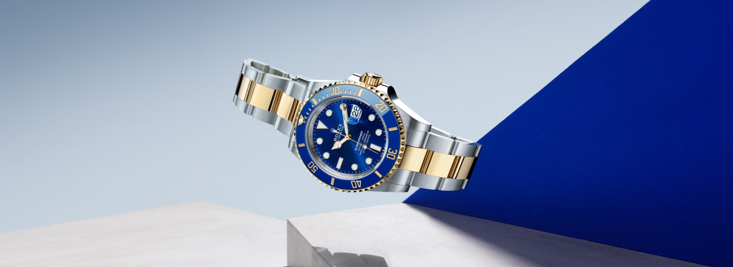 rolex-submariner-m126613lb-0002_2206es_001_xl-landscape-scaled-1