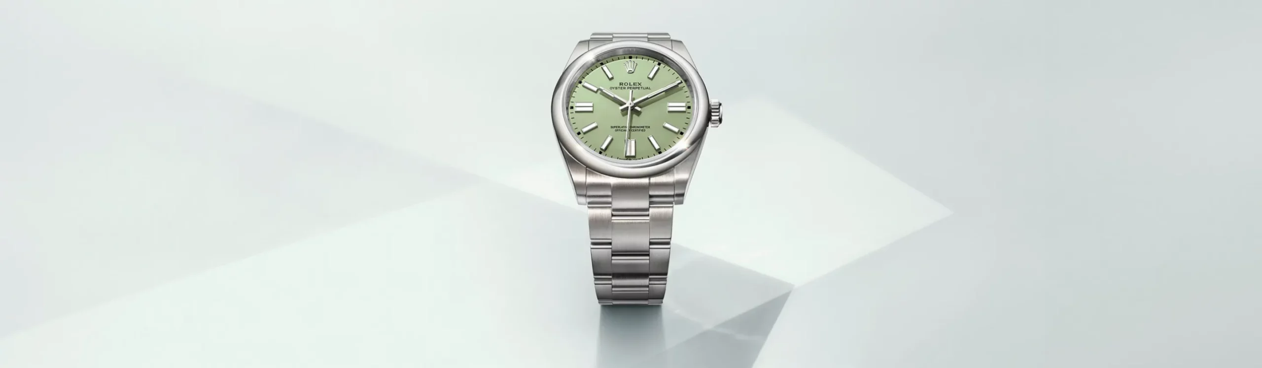 rolex-oyster-perpetual-cover-m134300-0006_2503stojan_001-landscape
